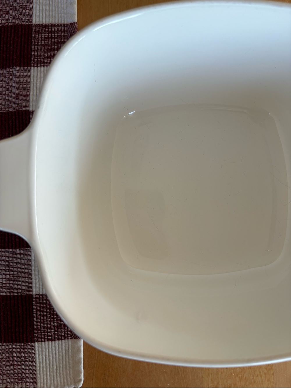 Corningware White Casserole with Blue Cornflower Pattern and Glass Lid - Picture 14 of 15